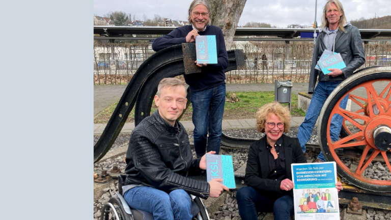 Übergabe Wegweiser Barrieredfreiheit an die Stadt Arnsberg.