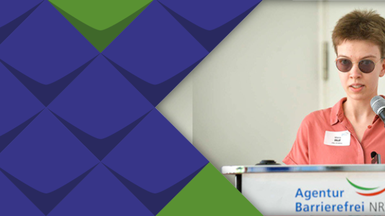 Milena Wolf bei ihrem Vortrag